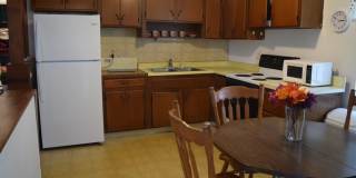 Fully Furnished Seasonal Unit in Jensen Beach Florida Gallery 5