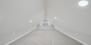 3150 Mt Pleasant St Gallery 17