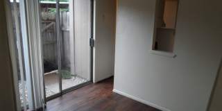 College Station -2 bedroom /1.5 bath Townhome-Style Fourplex on TAMU Shuttle Route! College Station -2 bedroom /1.5 bath Townhome-Style Fourplex on TAMU Shuttle Route! Gallery 8