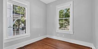 902 Barnard Street Gallery 21