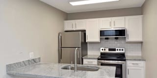Amalie Apartment Homes Gallery 2