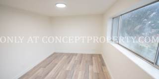 The Ivy on 5th Gallery 111