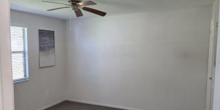 670 Nobles Street Gallery 16