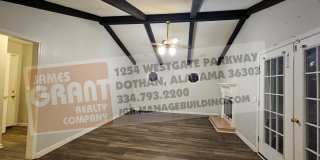 211 Plantation Road Gallery 19