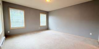 Spacious 3-Bed/2.5-Bath Home in Lake Stevens for $3150!  Ready for Move in! Gallery 8