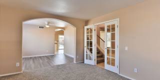 4 Bedroom/Den Gallery 15