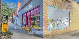 530 East 35th Street Gallery 28