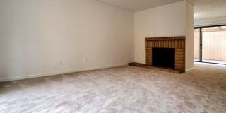 Remodeled 3bd 3-Story Townhouse With Attached Garage Remodeled 3bd 3-Story Townhouse With Attached Garage Gallery 14