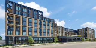 2800 Taylor Gallery 55