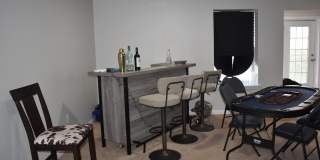 2900 VALERIAN Lane Gallery 23