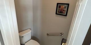 Beautiful Brookside Home 3 Bedroom/2 Bath Gallery 14