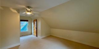 335 Lyndon Avenue Gallery 12