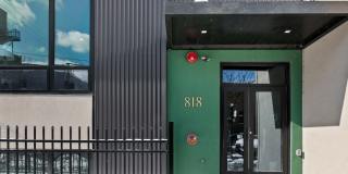 818 N Wolcott Avenue Gallery 1