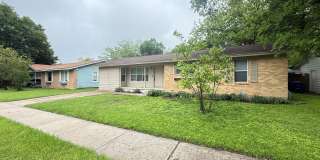 NEW IN MANAGEMENT - COMING SOON! Gallery 3