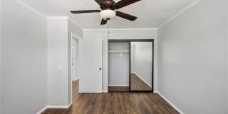 201 E 16th Street Gallery 21