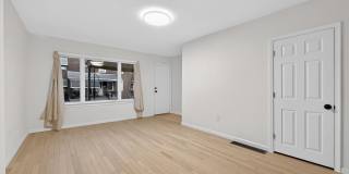 2710 S FAIRHILL Street Gallery 17