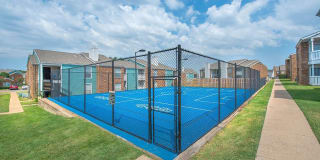 Crossroads at Arlington Apartments Gallery 19