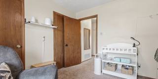 Spacious 3 bedroom 2 bath home with Solar Panels Gallery 19