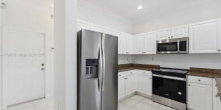 7423 Northwest 70th Avenue Gallery 14