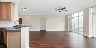 400 North Church Street #414 - 1 Gallery 41