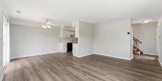 15826 Farm Hill Drive Gallery 4