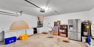 945 Sunflower Avenue Gallery 33