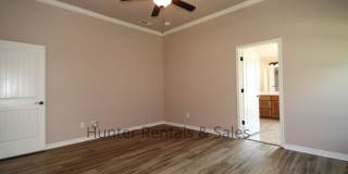 Evergreen Estates Beauty! Gallery 21