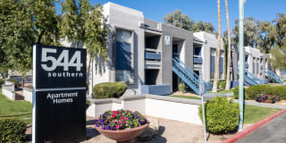 544 Southern Gallery 1