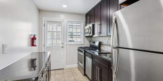 Manley Court Gallery 8