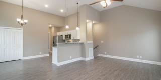 180 Dundee Drive Gallery 10