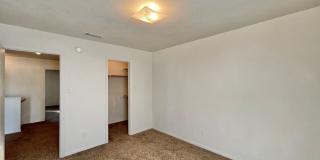 Viewable May 5th! Small Pets Accepted! Gallery 21