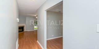 1724 Rustic Wood Ct – Classic Comfort Meets Outdoor Living Gallery 8