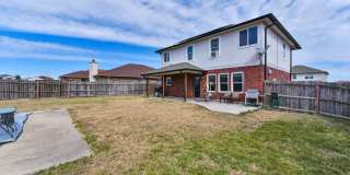2-Story 3 Bedroom, 3 Bathroom Home with Solar Panels!!! Gallery 33