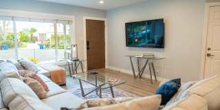 18033 Duncan St Gallery 2