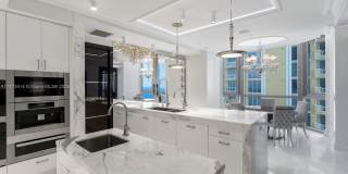 17749 Collins Ave Gallery 11