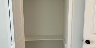 5547 Stonybrook Gallery 18