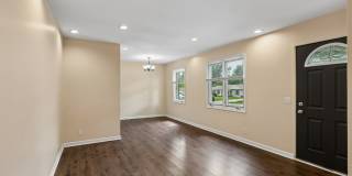Charming 3-Bedroom Home in a Prime Aksarben Location! Gallery 5