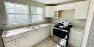 3324 Hollywood Street (4 Bed/2 Bath) Gallery 4