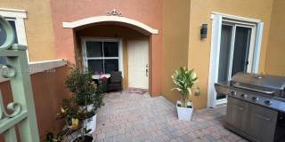 943 SW 143rd Ter Gallery 3