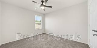 5304 Oster Drive Gallery 25