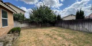 Spacious SW Bakersfield Home! Gallery 13