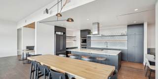 Splash Apartments Gallery 50