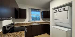 529 NE 62nd St 529 NE 62nd St Gallery 1