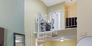 10208-C ASHBROOKE Court Gallery 6