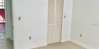 2000 FORREST NELSON Boulevard Gallery 26
