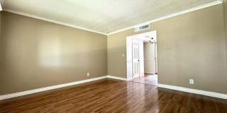 10288 Lakeview Drive Gallery 9