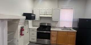 525 Franklin Street Gallery 1