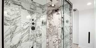 200 E Delaware Place Gallery 17