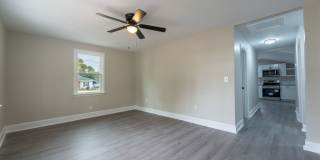 Newly renovated single family home! Gallery 7