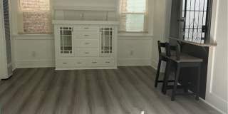 1917 E 4th Gallery 6